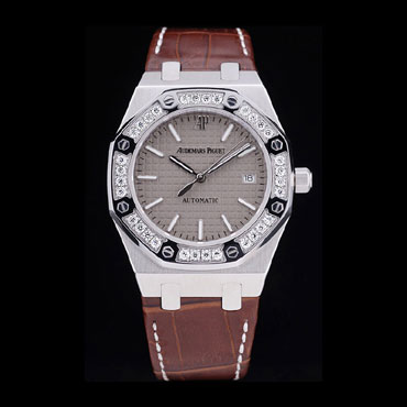 Audemars Piguet Royal Oak Watch AP5568