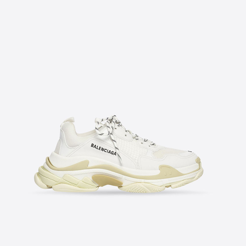 Balenciaga Triple S Sneaker in White 534217 W2CA1 9000: Image 1