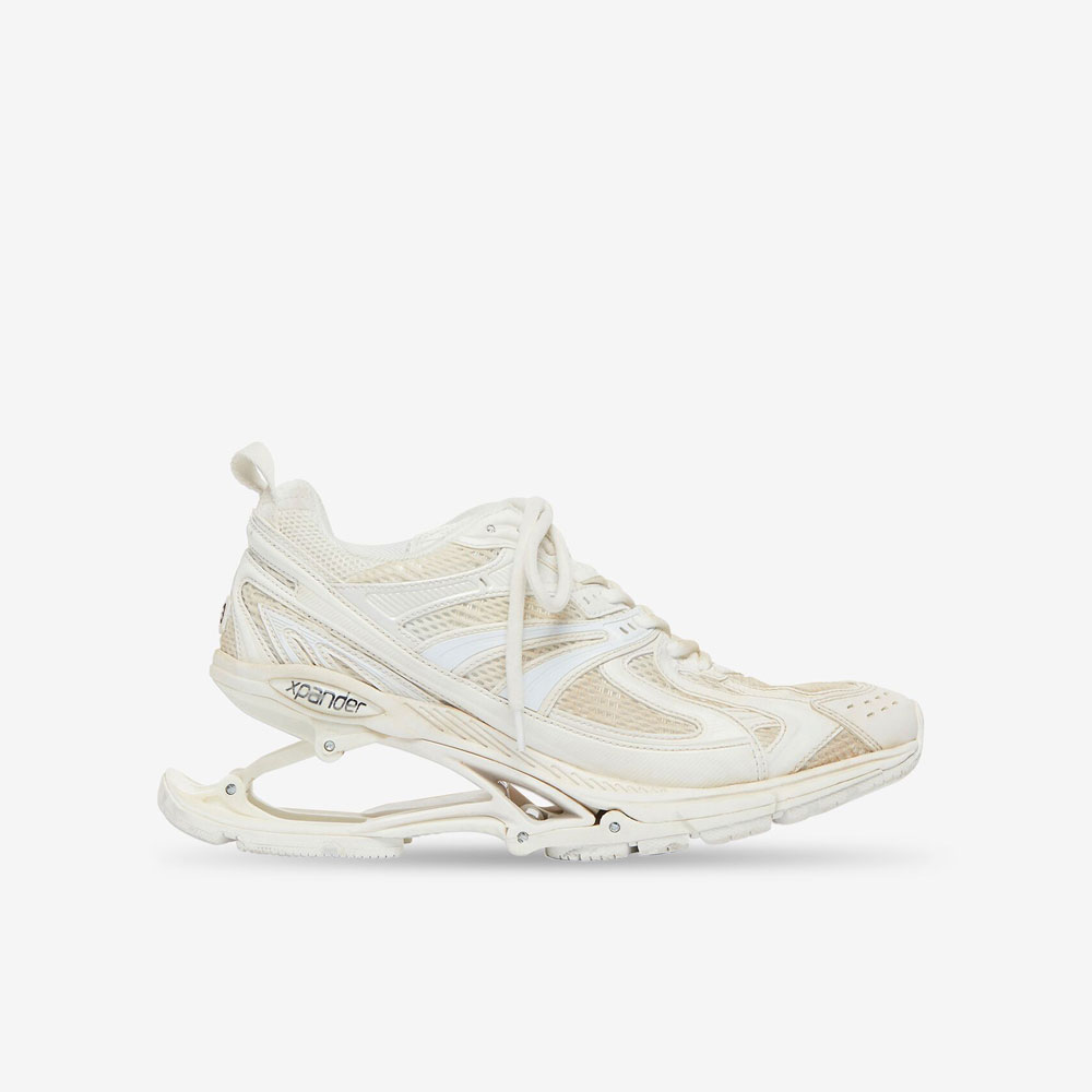 Balenciaga X pander Sneaker in White 653870 W2RA2 9000: Image 1