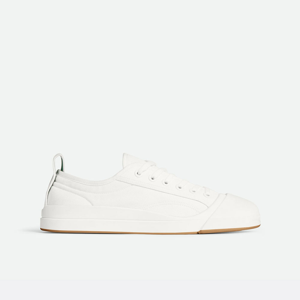 Bottega Veneta Vulcan Sneaker in Optic White 741360 V2R1 09122: Image 1