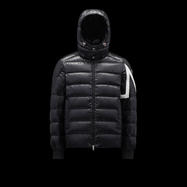 Moncler Black Corydale Short Down Jacket H20911A0010168950999