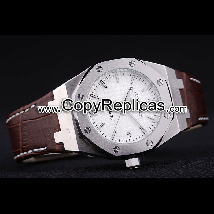 Audemars Piguet Royal Oak Watch AP5562: Image 2