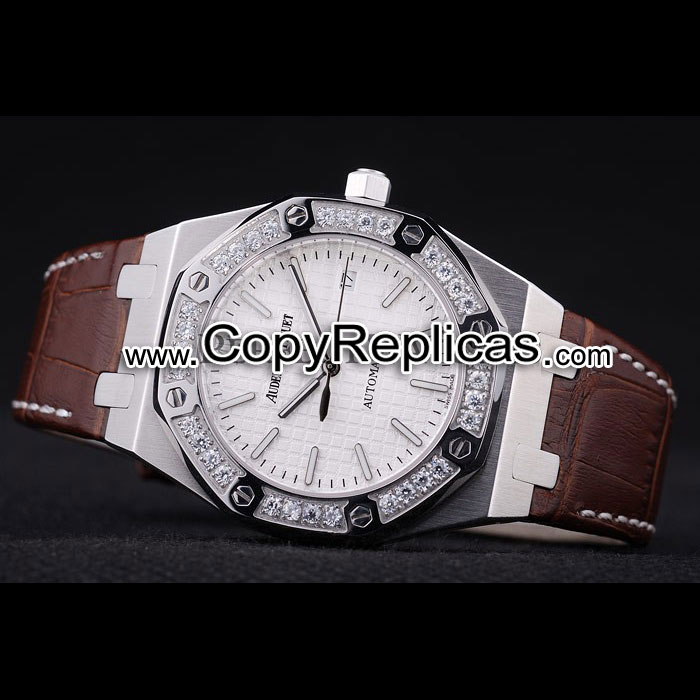 Audemars Piguet Royal Oak Watch AP5569: Image 3