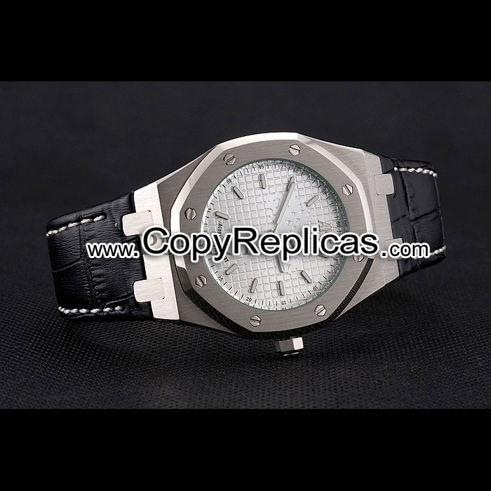 Audemars Piguet Royal Oak Fondation Silver Dial Stainless Steel Case AP5574: Image 3