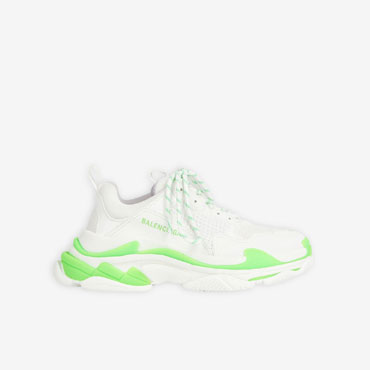 Balenciaga Triple S Sneaker in Fluo 524039 W2CA3 3890