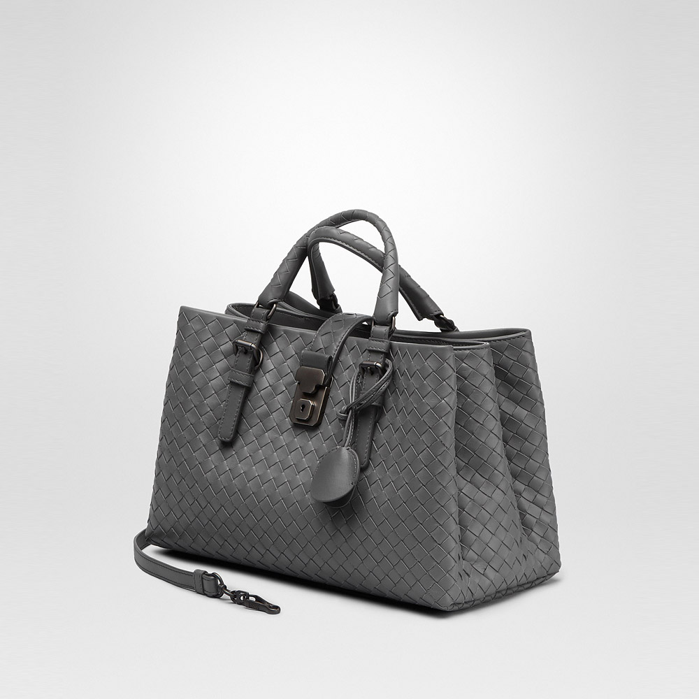 Bottega Veneta small roma bag in new light grey intrecciato calf 45234994XF: Image 2