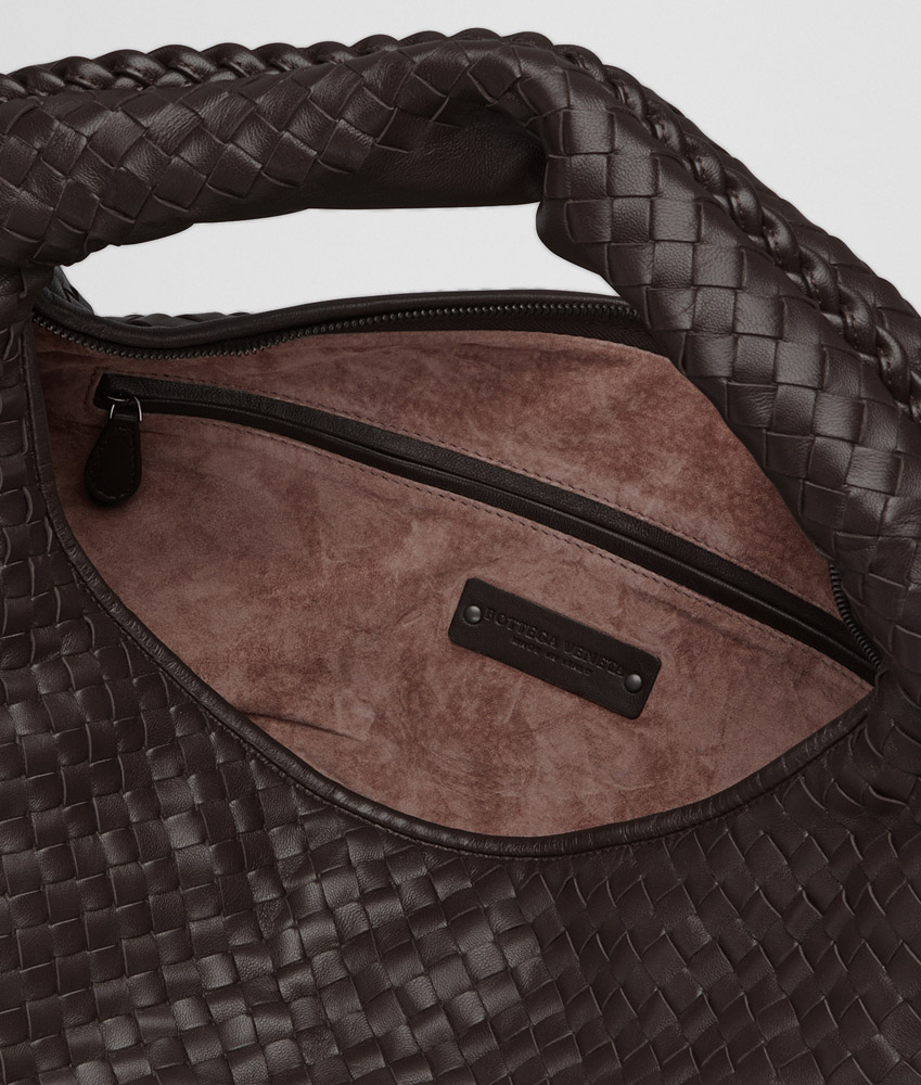 Bottega Veneta maxi veneta bag in espresso intrecciato nappa 45309840EU: Image 3