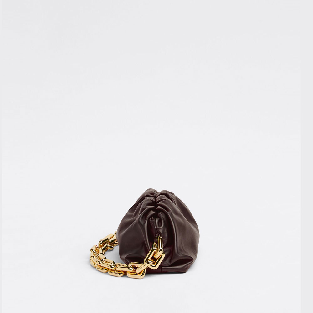 Bottega Veneta Chain Pouch in Fondant 620230 VCP4 02132: Image 2