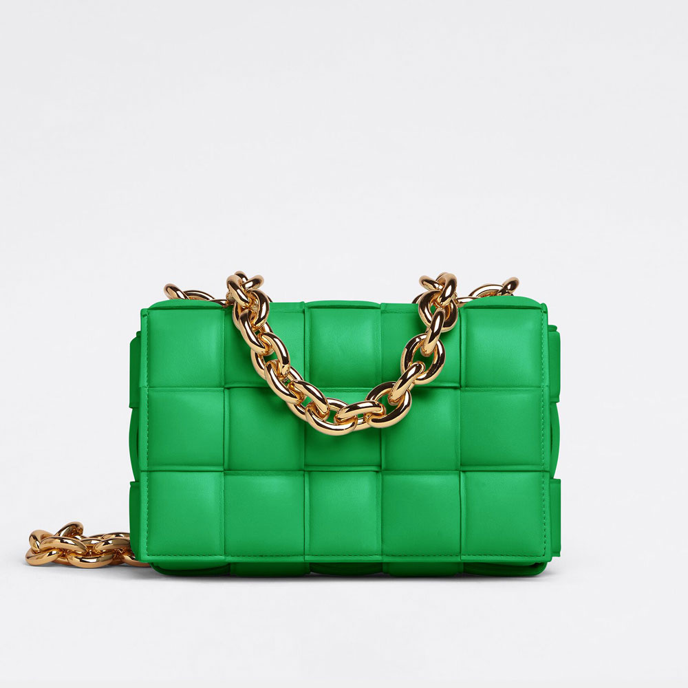 Bottega Veneta Chain Cassette Parakeet 631421 VBWZ 03722: Image 1