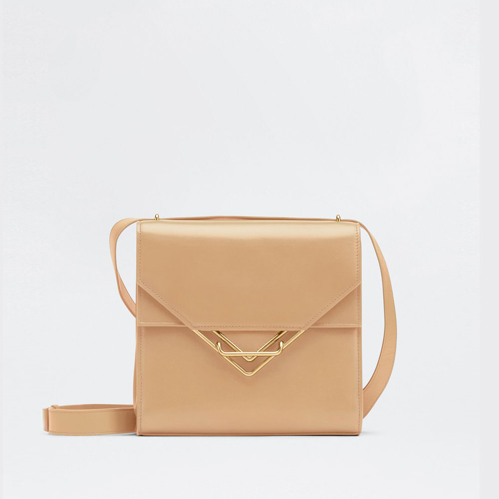 Bottega Veneta Clip in Almond 652391 V0I4 22700: Image 1