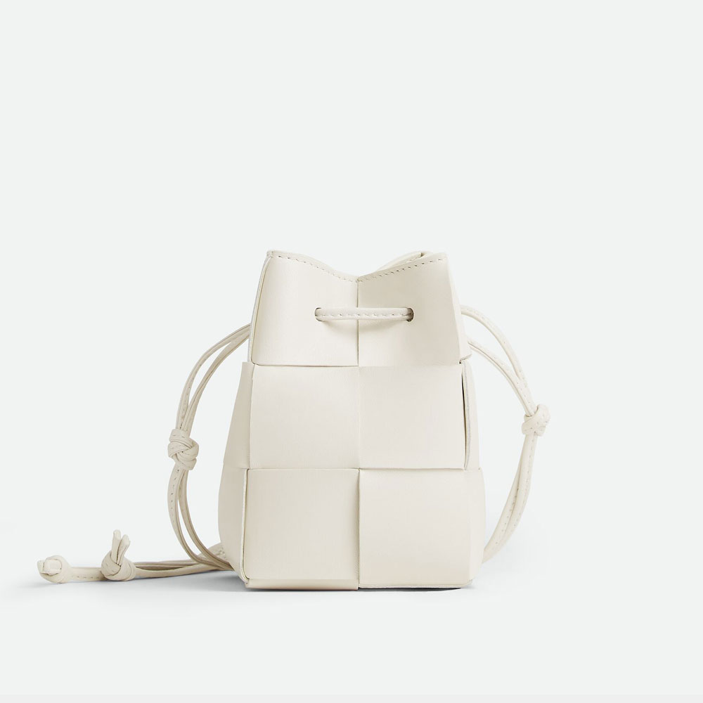 Bottega Veneta Mini Crossbody Bucket White 680217 VCQC 49009: Image 1