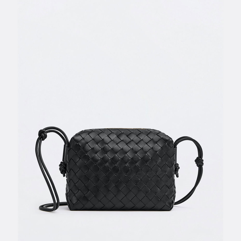 Bottega Veneta Small Loop Camera Bag in Black 723548 V1G1 18425: Image 1