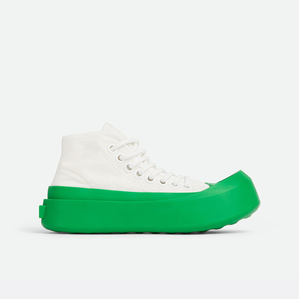 Bottega Veneta Jumbo Sneaker in Optic White 741123 V2X5 09185: Image 1