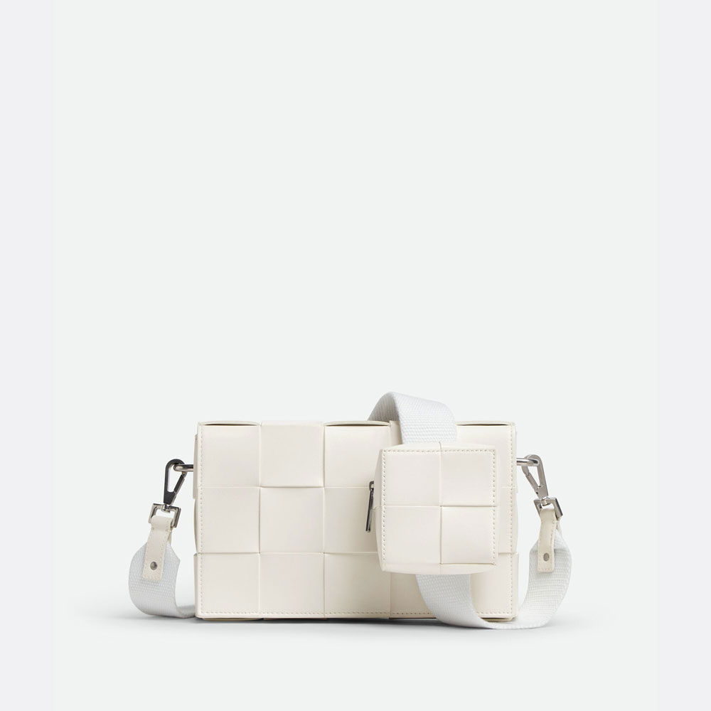 Bottega Veneta Cassette With Versatile Strap in White 741777 V2XU 18482: Image 1