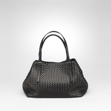 Bottega Veneta medium tote bag in nero intrecciato nappa 45216674CJ