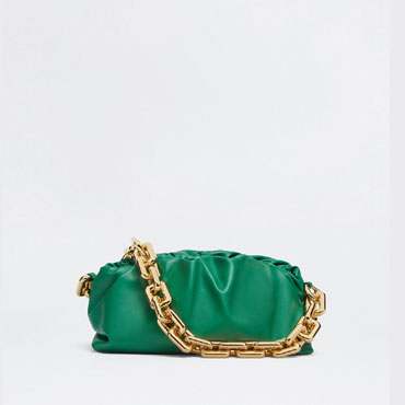 Bottega Veneta Chain Pouch in Racing Green 620230 VCP4 03104