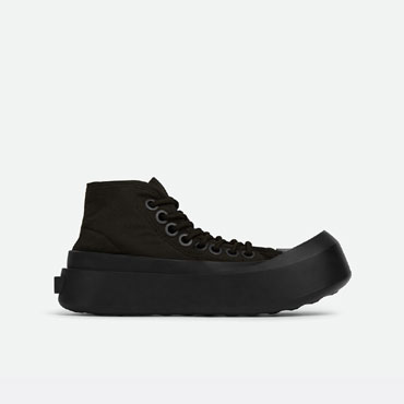 Bottega Veneta Jumbo Sneaker in Black 741123 V2X5 01000