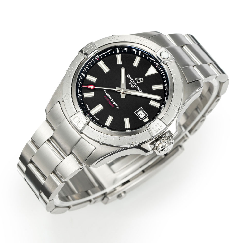 Breitling Avenger Automatic 42 Watch A17328101B1A1: Image 2