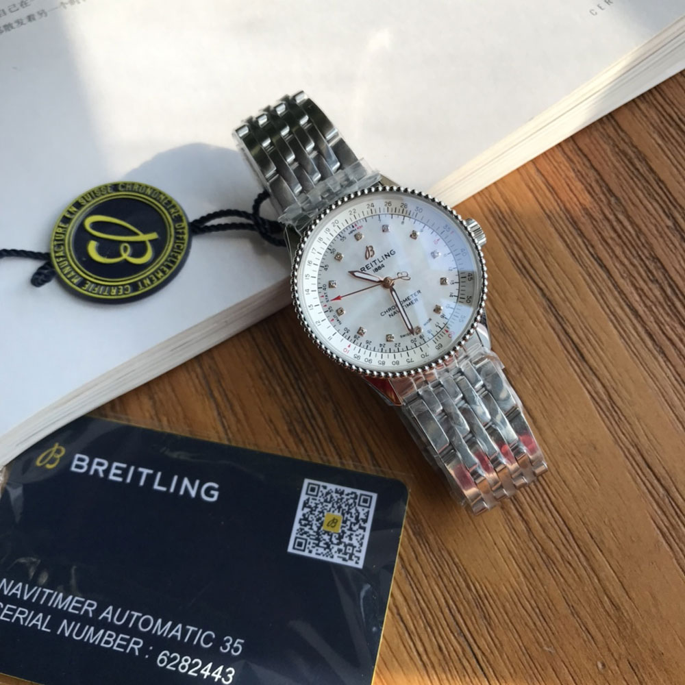 Swiss Breitling Navitimer Automatic 35mm A17395211A1A1: Image 2