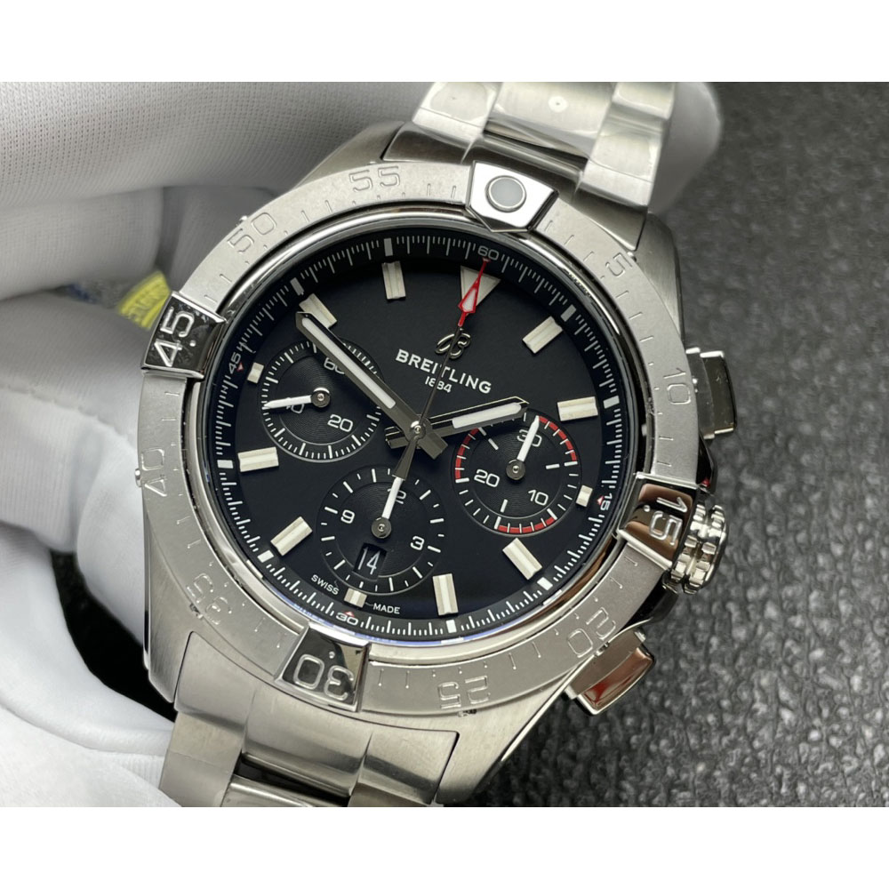 Breitling Avenger B01 Chronograph 44 Watch AB0147101B1A1: Image 2