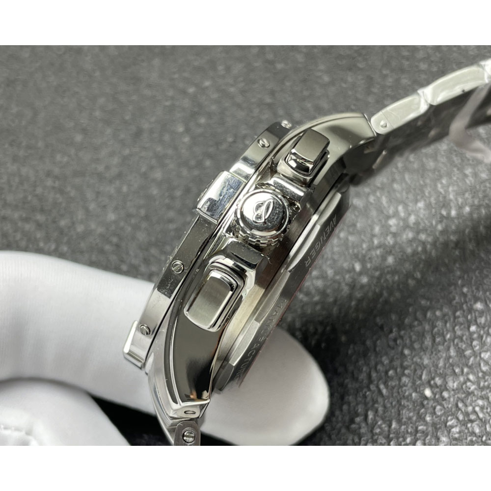 Breitling Avenger B01 Chronograph 44 Watch AB0147101B1A1: Image 3