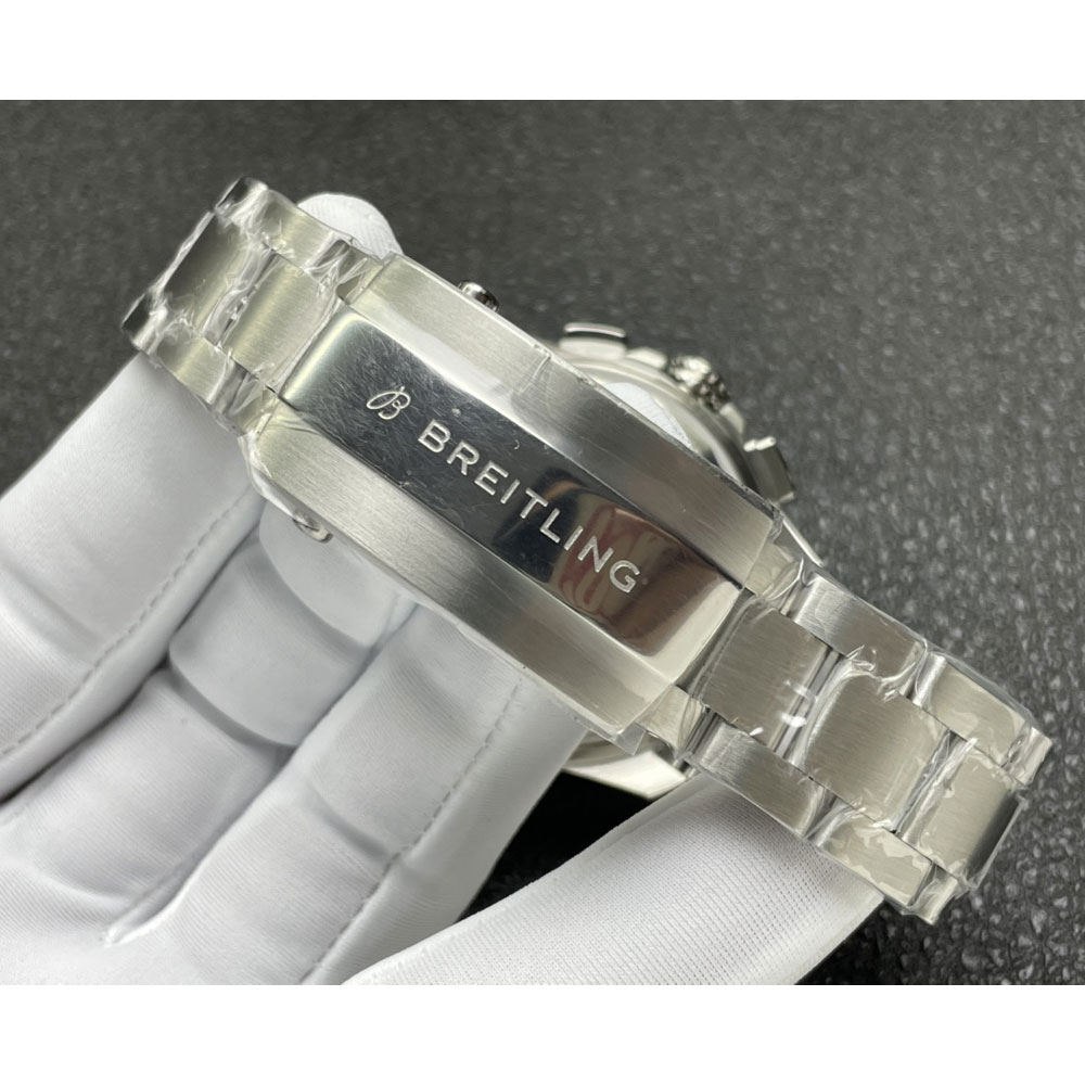 Breitling Avenger B01 Chronograph 44 Watch AB0147101C1A1: Image 4