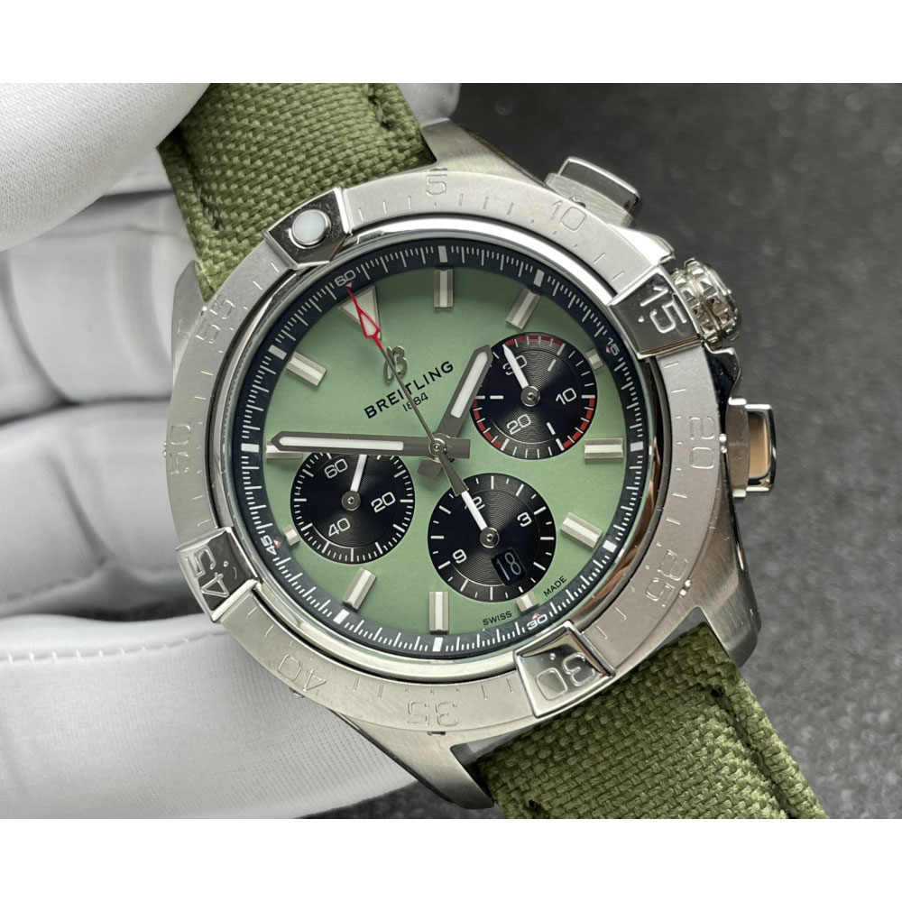 Breitling Avenger B01 Chronograph 44 Watch AB0147101L1X1: Image 3