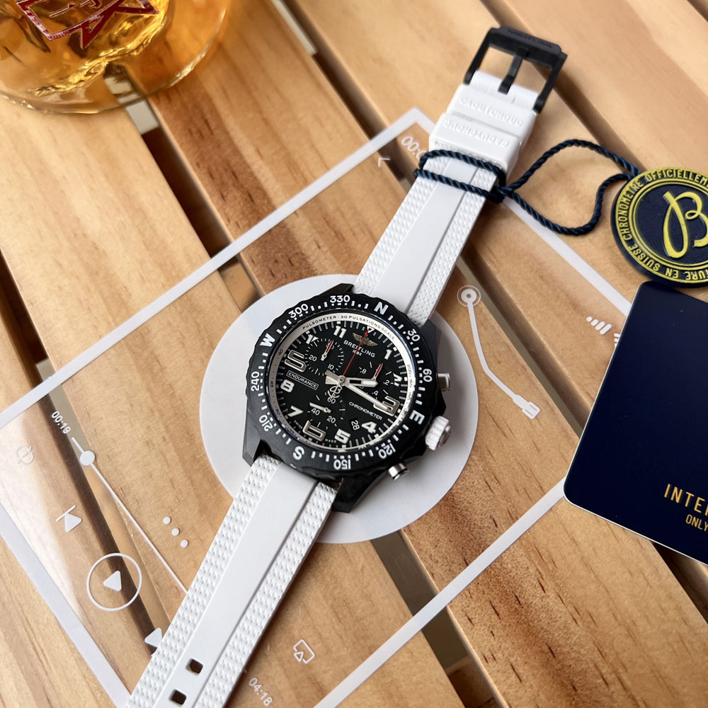 Breitling Endurance Pro 38 Watch X83310A71B1S1: Image 3