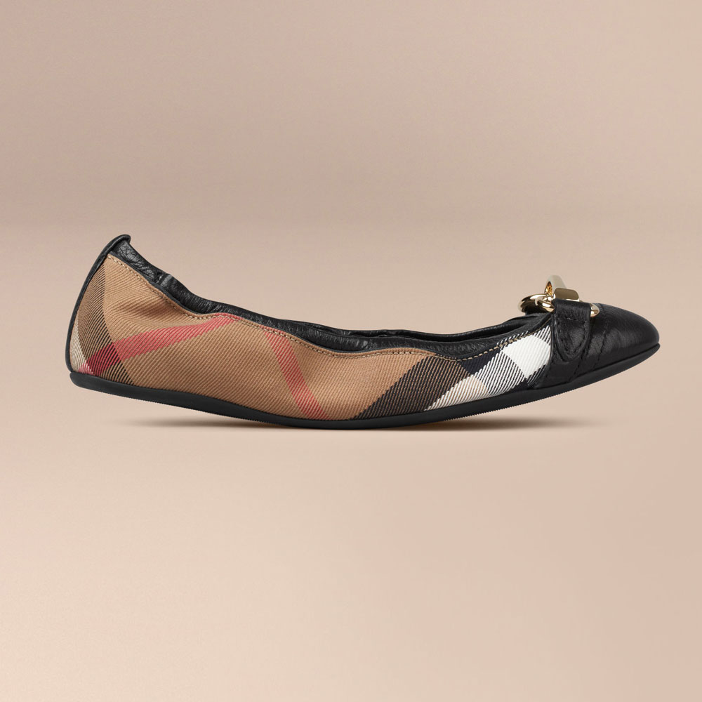 Burberry Buckle Detail House Check Ballerinas Black 39091131: Image 1