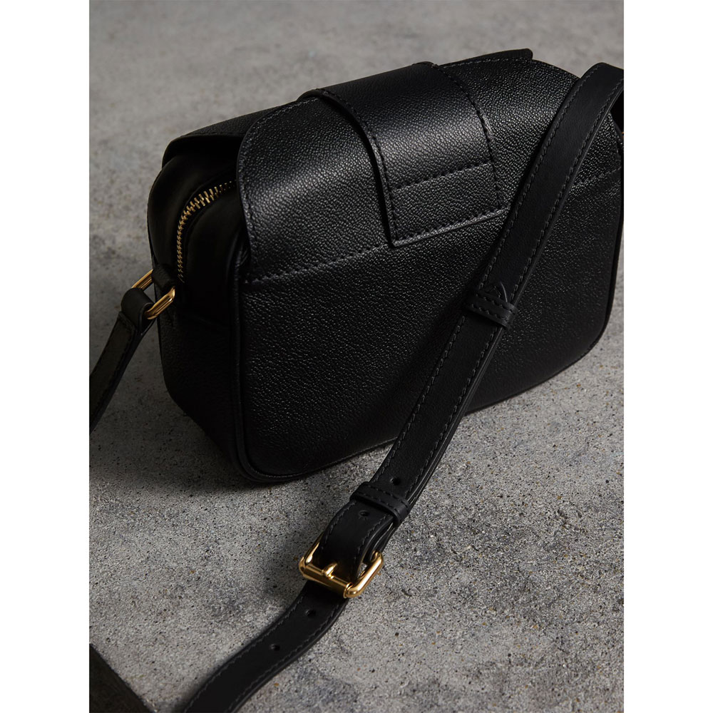 Burberry Small Buckle Crossbody Bag in Leather in Black 40578041: Image 2