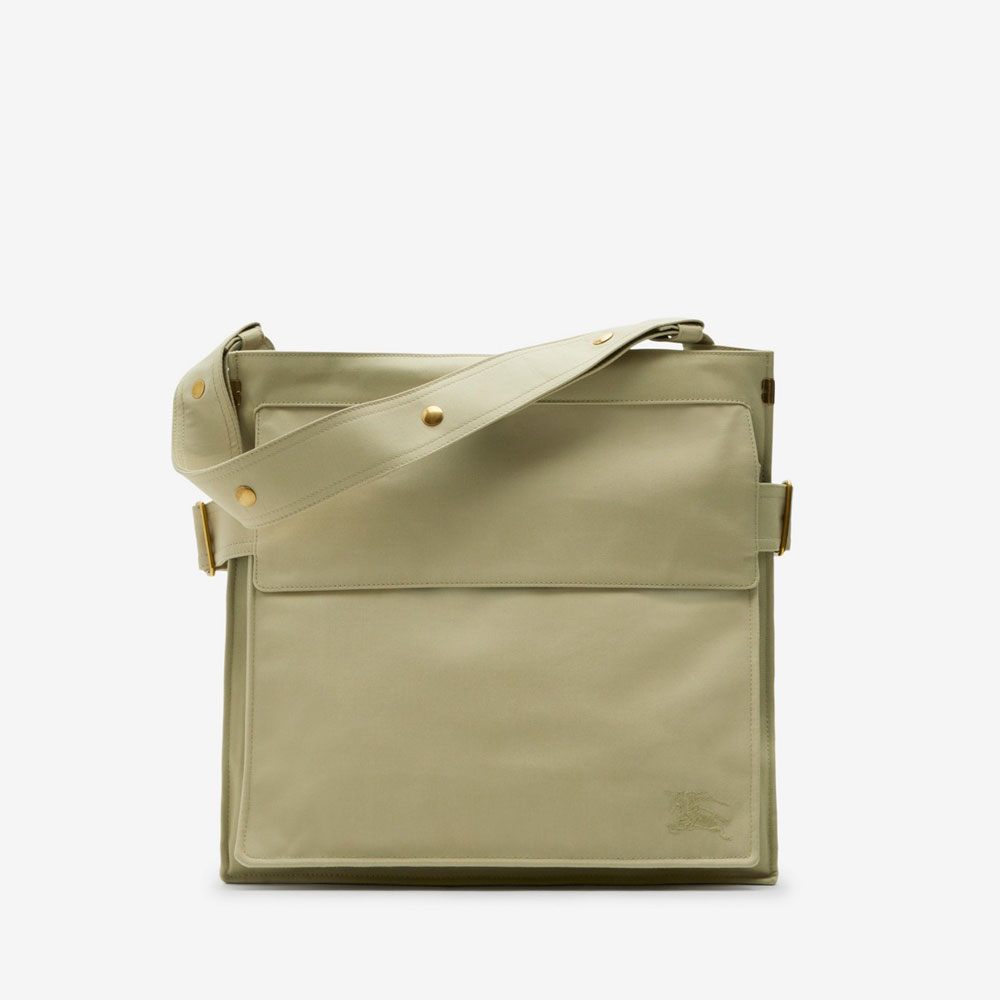 Burberry Medium Trench Tote in Hunter Cotton Gabardine 80752651: Image 1