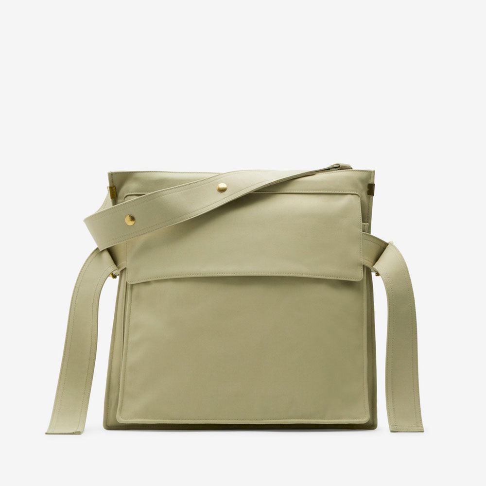 Burberry Medium Trench Tote in Hunter Cotton Gabardine 80752651: Image 3