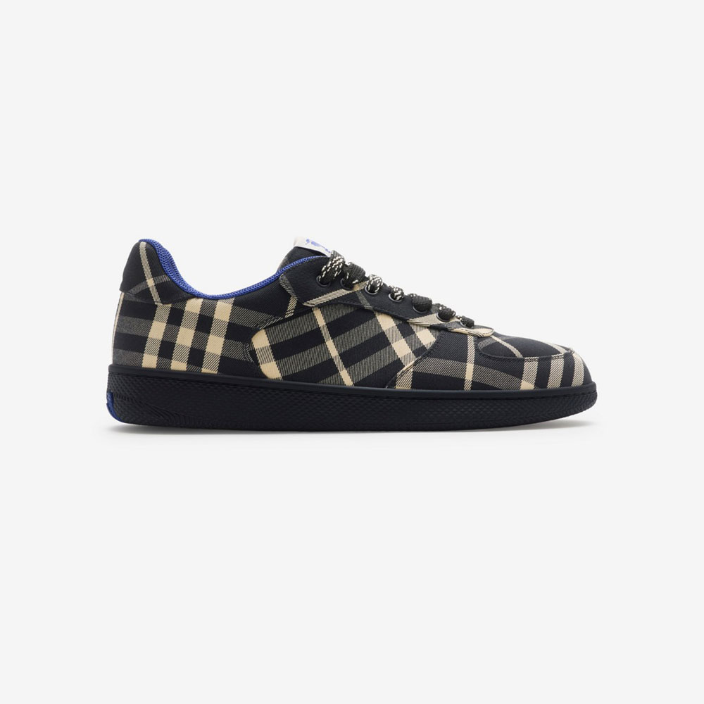 Burberry Check Terrace Sneakers in Black 80952741: Image 1