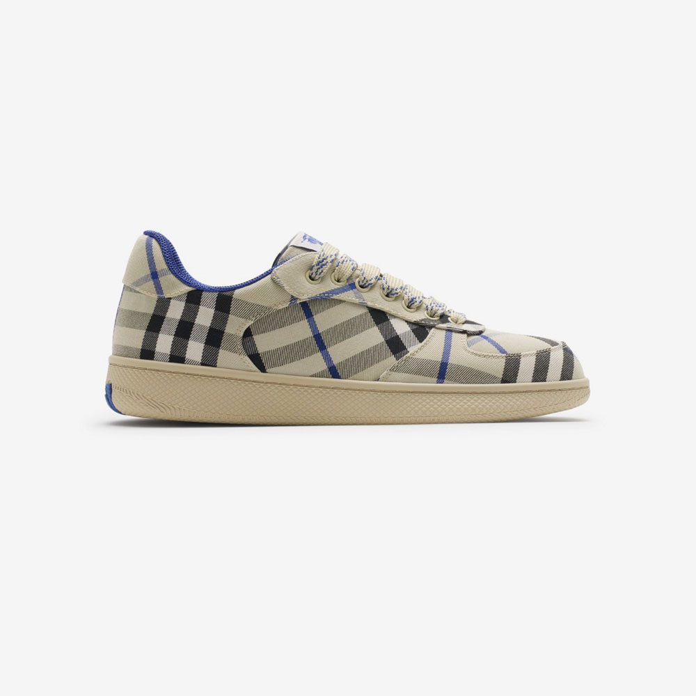 Burberry Check Terrace Sneakers in Lichen check 80953731: Image 1