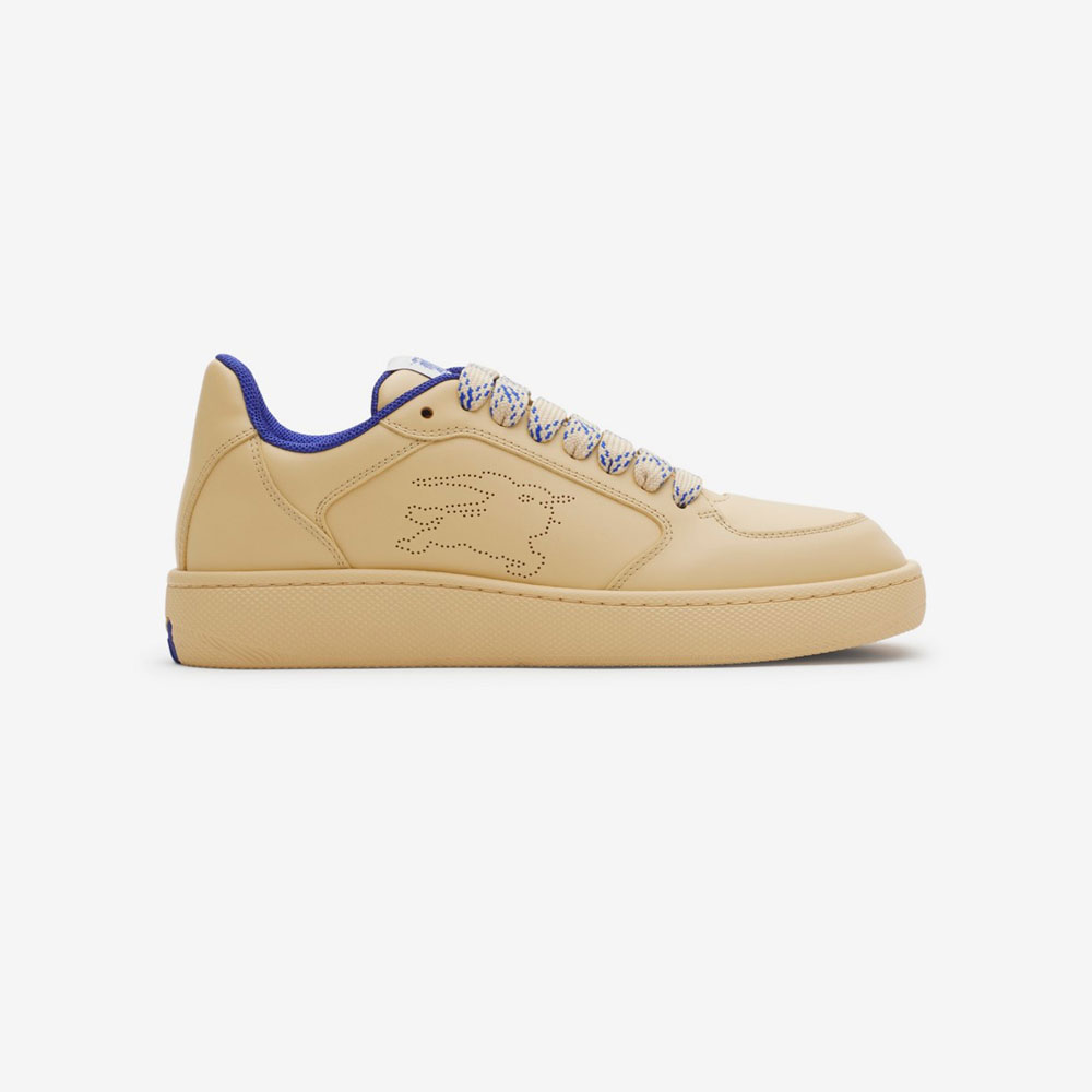 Burberry Leather Stock Sneakers in Vanilla 80995071: Image 1