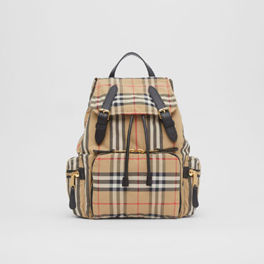 Burberry The Medium Rucksack in Vintage Check ECONYL 80257081