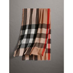 Burberry Lightweight Check Cashmere Scarf 40484551