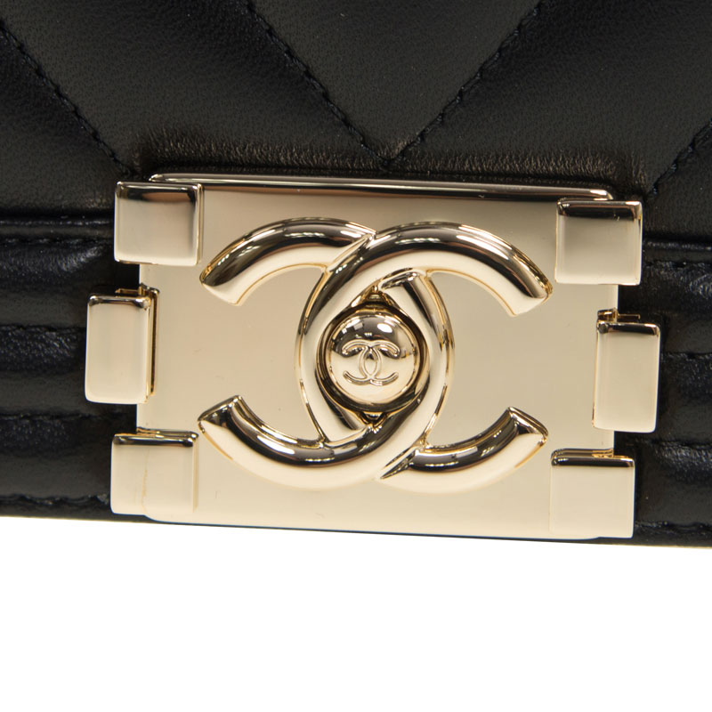 BOY Chanel V bag Black A67086 Y25539 94305: Image 4