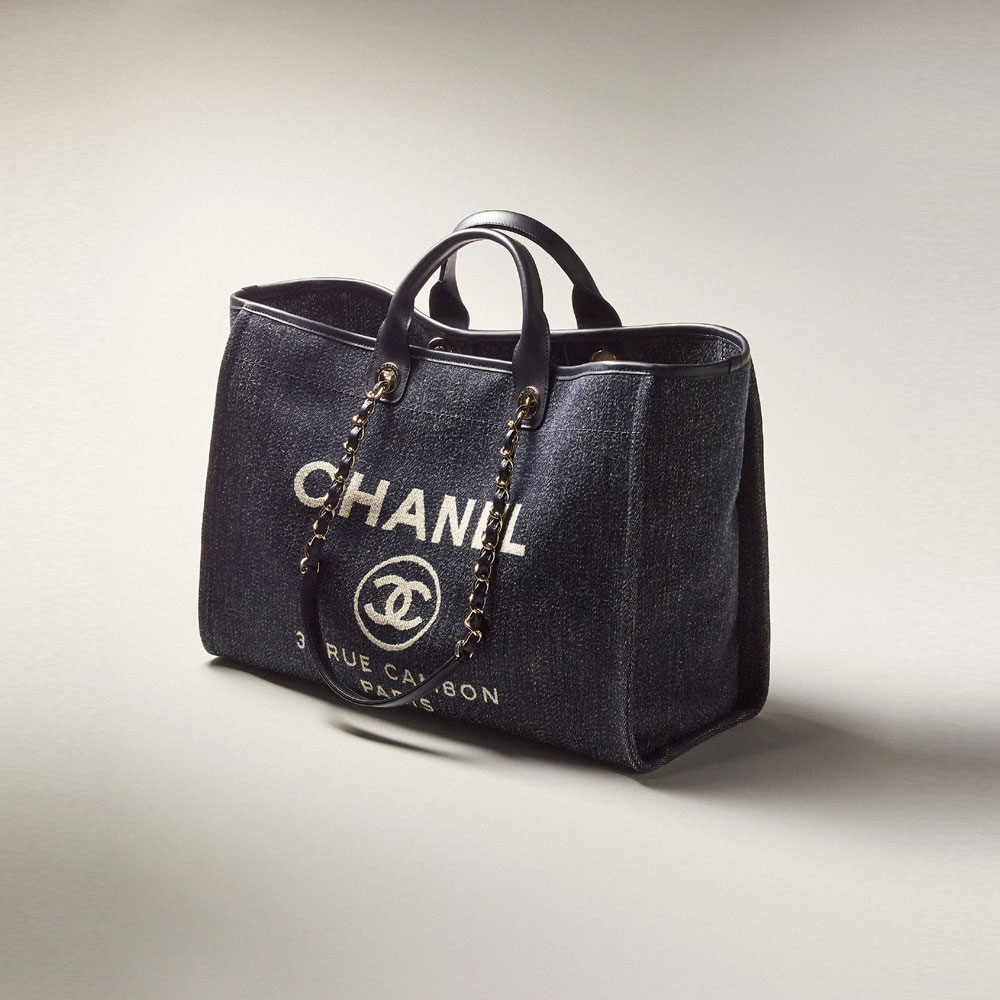 Chanel Maxi Shopping Bag Denim A93786 B09051 NK138: Image 1