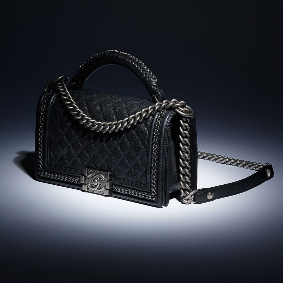 Boy Chanel flap bag with handle A94804 Y60617 94305: Image 2