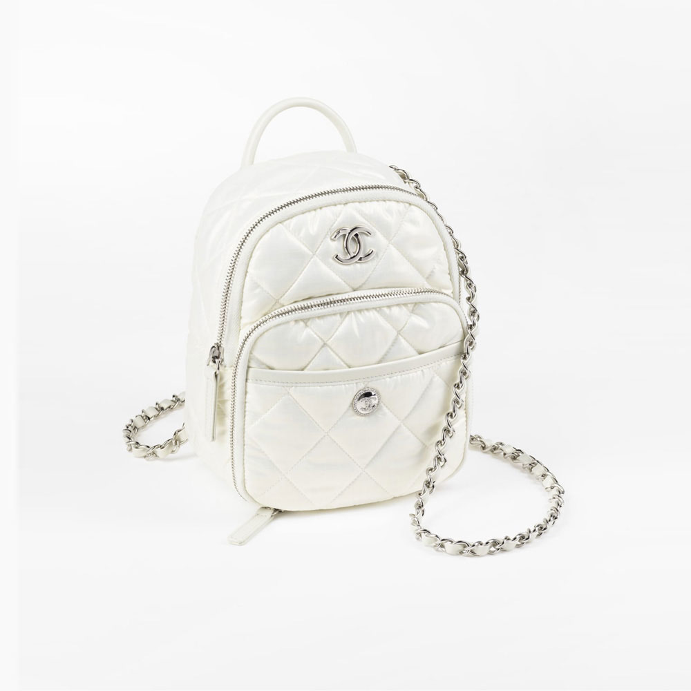 Chanel Backpack Nylon AS4366 B13845 10601: Image 2