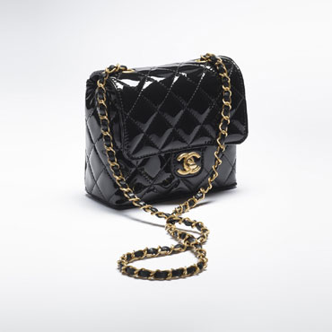 Chanel Mini Flap Bag Patent calfskin AS3648 B09577 94305