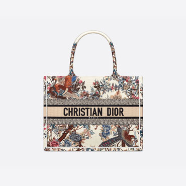 Medium Dior Book Tote Ecru Multicolor Jardin Dhiver Embroidery M1296ZRWD M941