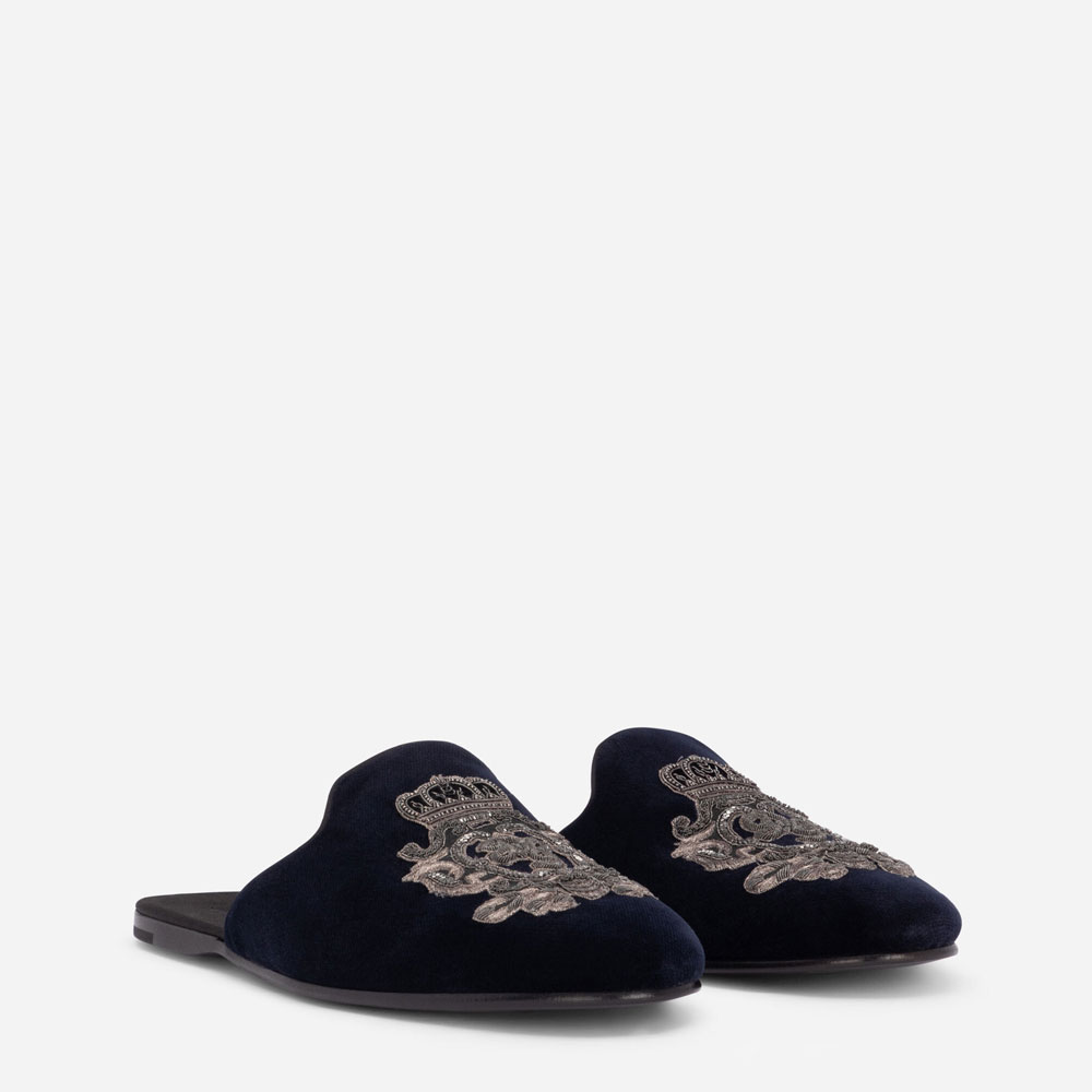 DG Velvet slippers with coat of arms embroidery A80310AO2498Z605: Image 2