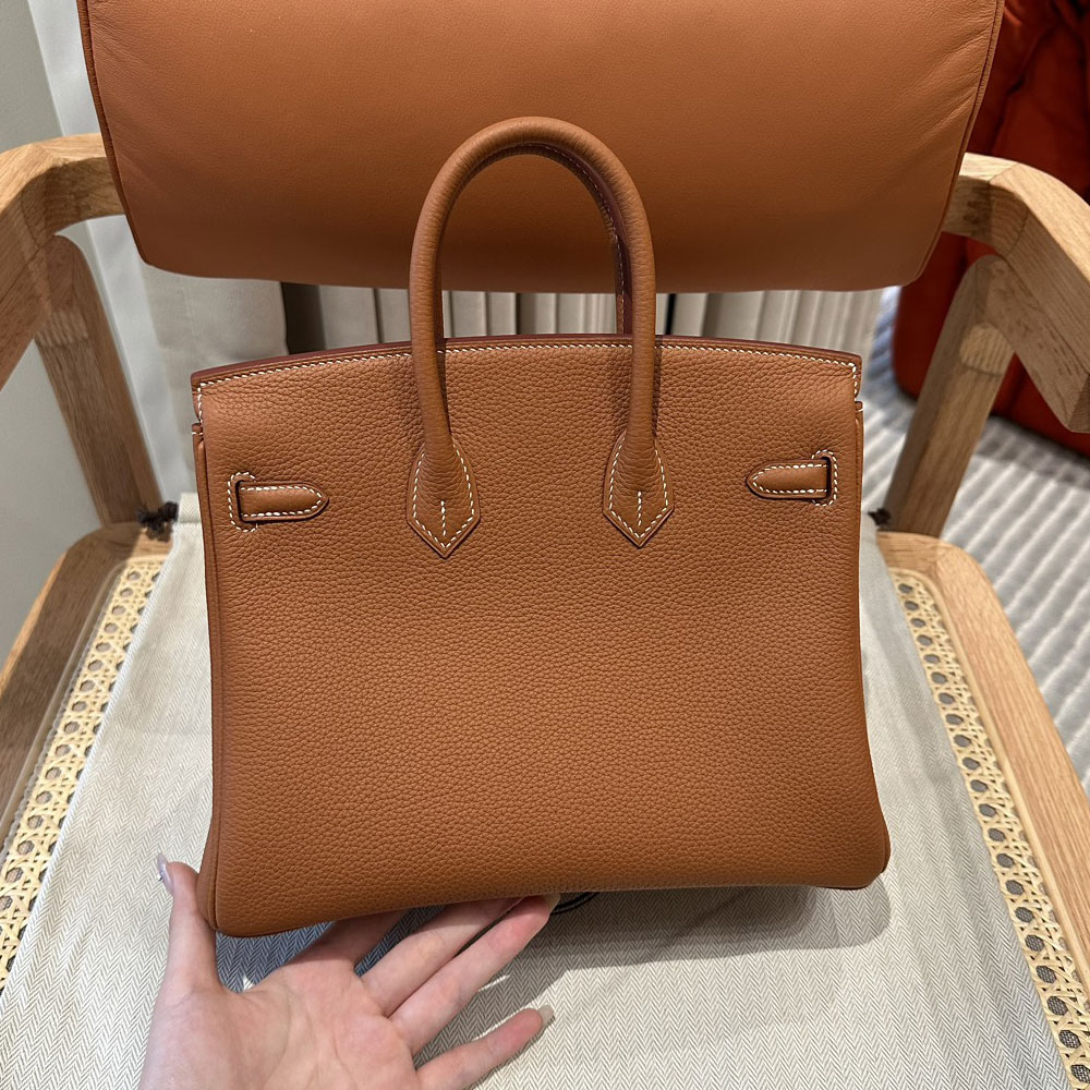 Hermes 25cm Birkin Bag in Brown Togo Gold Hardware: Image 2