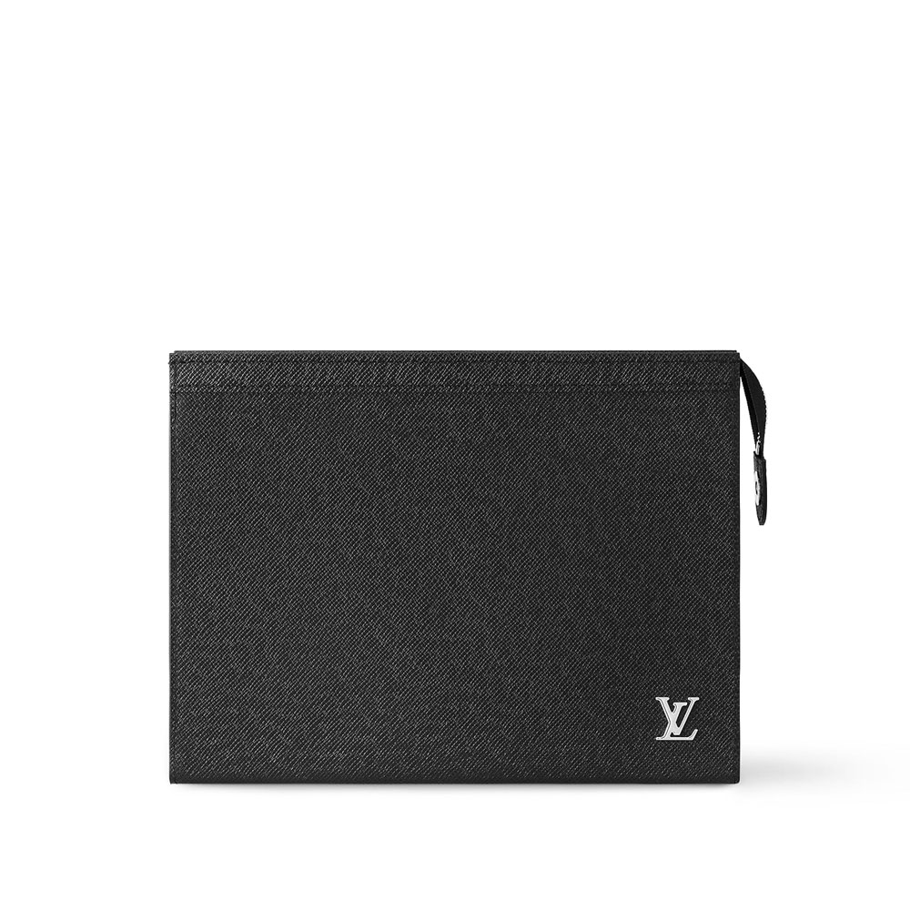 Louis Vuitton Pochette Voyage Taiga M30450: Image 1