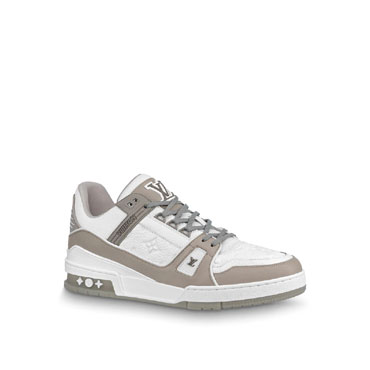 Louis Vuitton Trainer Sneaker in Grey 1A8KBA