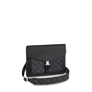 Louis Vuitton Outdoor Flap Messenger K45 in Black M30413