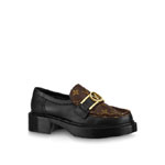 Louis Vuitton Academy Loafer in Black 1A7TXK