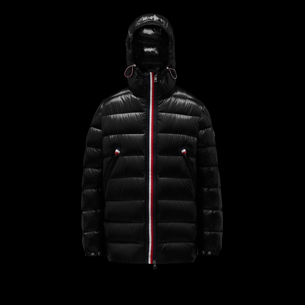 Moncler Black Courcillon Short Down Jacket G20911A0001968950999: Image 1